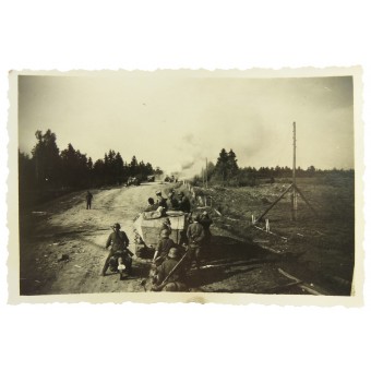 2 brûler des chars légers soviétiques sur la route. juin 1941. Espenlaub militaria